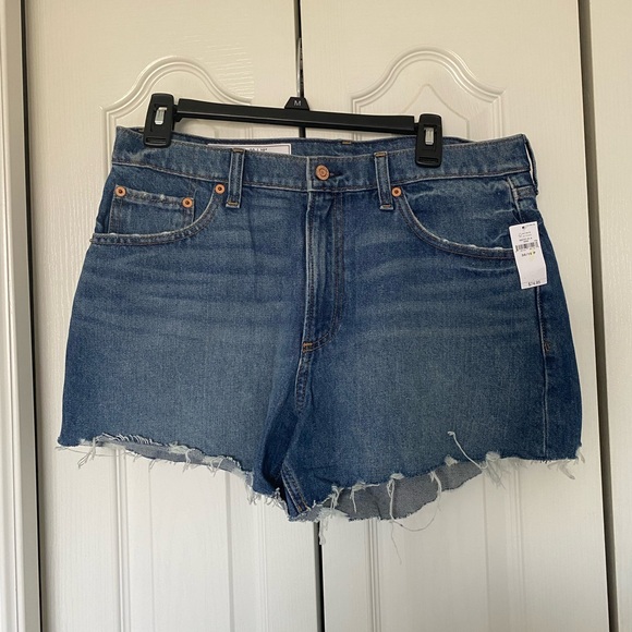 Gap Jean Short (High Rise) - Size 10 - Picture 1 of 4